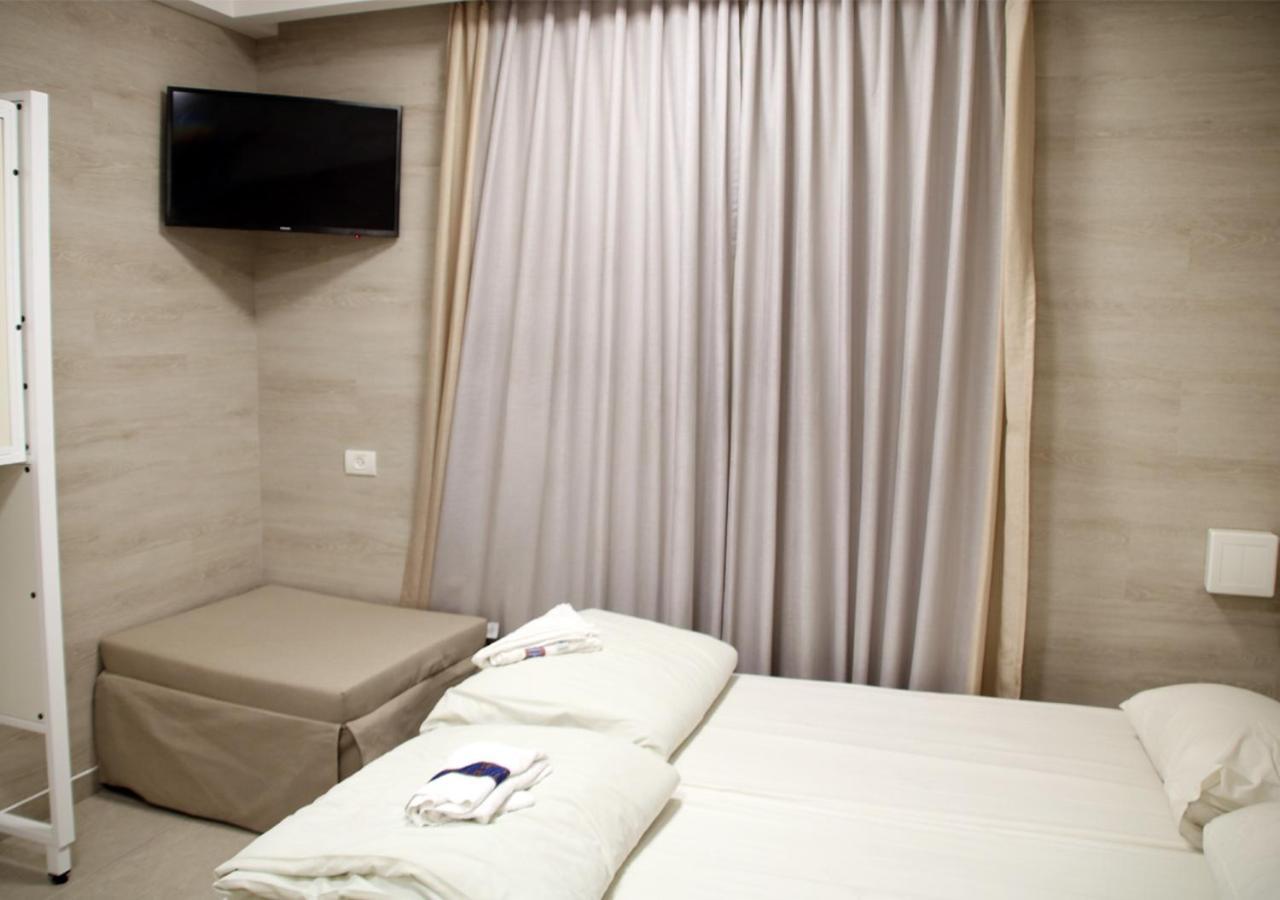 Hi Rabin - Jerusalem Hostel Экстерьер фото