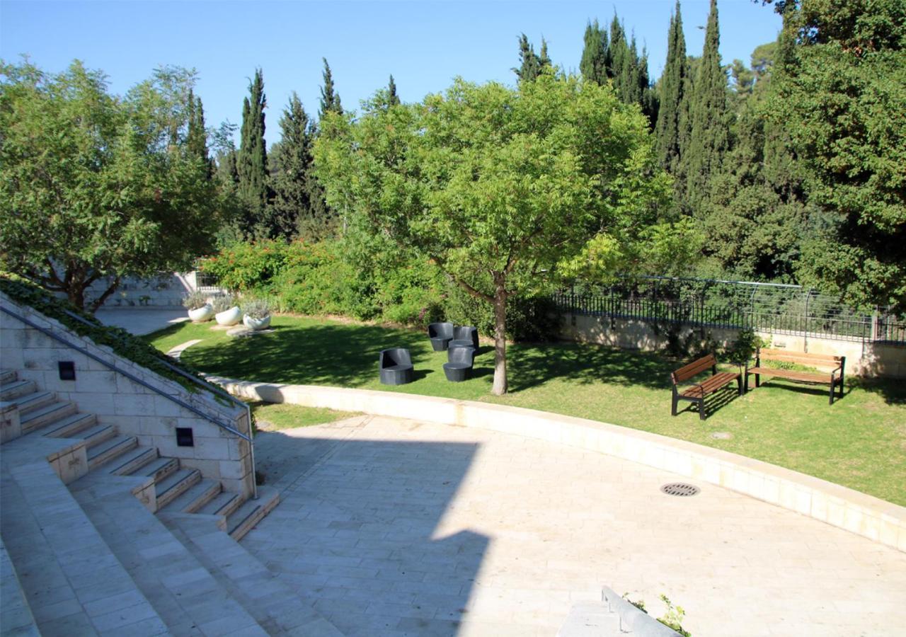 Hi Rabin - Jerusalem Hostel Экстерьер фото